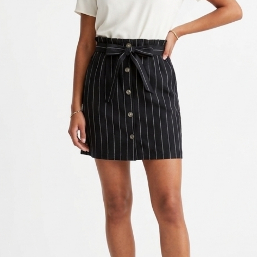 Sienna Sky Black and White Pencil Mini Skirt Tie Front